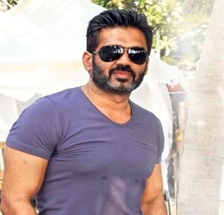 Bollywood superstar Sunil Shetty's birthday | प्रसिद्ध बॉलीवूड अभिनेता सुनील शेट्टीचा वाढदिवस