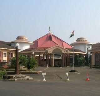 Marathi language is also the language of Marathi language in Goa | गोव्यात मराठीलाही राजभाषेचे स्थान Marathi language is also the language of Marathi language in Goa | गोव्यात मराठीलाही राजभाषेचे स्थान