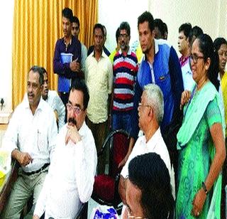 Jatan Durbar Barabara Dandi! | पोलीस अधीक्षकांचीच जनता दरबाराला दांडी! Jatan Durbar Barabara Dandi! | पोलीस अधीक्षकांचीच जनता दरबाराला दांडी!