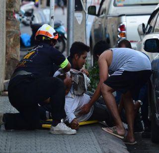 Four killed in 11 blasts in Thailand | थायलंडमध्ये ११ बॉम्बस्फोटांत ४ ठार