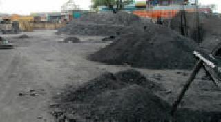 Action on Coedepeps | कोलडेपोंवरील कारवाई थंडबस्त्यात Action on Coedepeps | कोलडेपोंवरील कारवाई थंडबस्त्यात