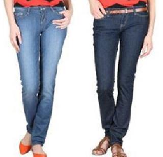 Jeans-Leggings ban in college | जीन्स-लेगिंग्जला कॉलेजमध्ये बंदी Jeans-Leggings ban in college | जीन्स-लेगिंग्जला कॉलेजमध्ये बंदी