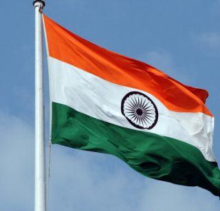 On one hand the opposition to the formation of the national flag and the other on the other | एकीकडे तिरंगा यात्रा अन् दुसरीकडे राष्ट्रध्वज उभारणीला विरोध On one hand the opposition to the formation of the national flag and the other on the other | एकीकडे तिरंगा यात्रा अन् दुसरीकडे राष्ट्रध्वज उभारणीला विरोध