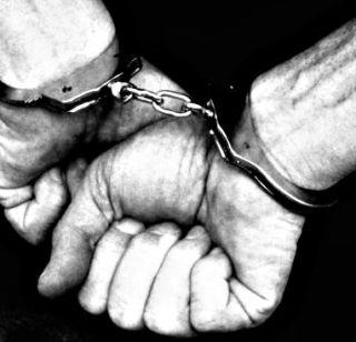 Dingana, corporator, son's arrest in Sangli civil | सांगली सिव्हिलमध्ये धिंगाणा, नगरसेविका पुत्रास अटक Dingana, corporator, son's arrest in Sangli civil | सांगली सिव्हिलमध्ये धिंगाणा, नगरसेविका पुत्रास अटक