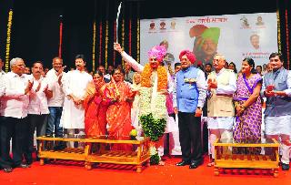 Decrease percentage; But give the Maratha reservation | टक्का कमी करा; परंतु मराठा आरक्षण द्या Decrease percentage; But give the Maratha reservation | टक्का कमी करा; परंतु मराठा आरक्षण द्या