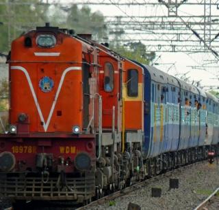 Half a kilometer vomit in Intercity for the young man who was on the train | ट्रेनमधून पडलेल्या तरुणासाठी ‘इंटरसिटी’ची अर्धा किमी उलटी धाव