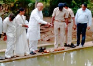 Jalapujan of Jalshivar Yojana at Itoli | इटोली येथे जलशिवार योजनेचे जलपूजन