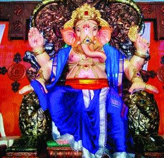 Social commitment beside Evintercing | इव्हेंटीकरणाला बगल देत सामाजिक बांधिलकी