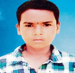 Child's Boyfriend's Suicide Behind the Marriage | वडिलांच्या मारहाणीला भिऊन मुलाची आत्महत्या Child's Boyfriend's Suicide Behind the Marriage | वडिलांच्या मारहाणीला भिऊन मुलाची आत्महत्या