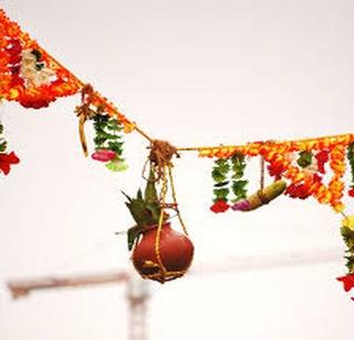 Get rid of it ... but getting caught up | मटकी फोडा... पण सांभाळून Get rid of it ... but getting caught up | मटकी फोडा... पण सांभाळून