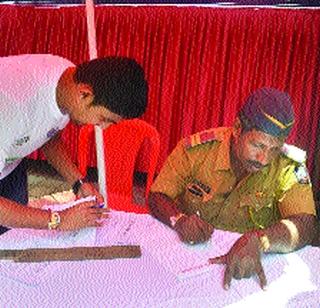 Two offenses of court order violation | कोर्टाच्या आदेशाचा भंग केल्याचे दोन गुन्हे Two offenses of court order violation | कोर्टाच्या आदेशाचा भंग केल्याचे दोन गुन्हे