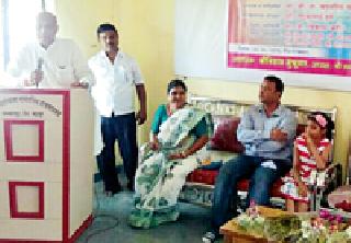 Government schemes for the empowerment of the poor | शासनाच्या योजना गरिबांच्या सक्षमीकरणासाठी