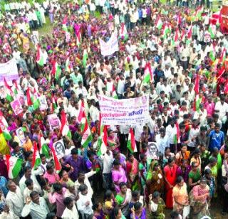 Day by the Front | मोर्चांनी गाजला दिवस Day by the Front | मोर्चांनी गाजला दिवस