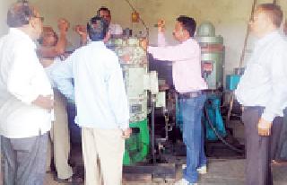 Repair of Laxa Irrigation Scheme in Gogav has started | गोगाव येथील उपसा सिंचन योजनेची दुरूस्ती सुरू