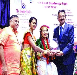 E. Students in India take the initiative | ई. भारतातील विद्यार्थ्यांनी पुढाकार घ्या E. Students in India take the initiative | ई. भारतातील विद्यार्थ्यांनी पुढाकार घ्या