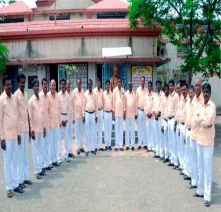 Buldana - Every Saturday in school 'Khadi de' | बुलडाणा - शाळेत प्रत्येक शनिवार ‘खादी डे’ Buldana - Every Saturday in school 'Khadi de' | बुलडाणा - शाळेत प्रत्येक शनिवार ‘खादी डे’