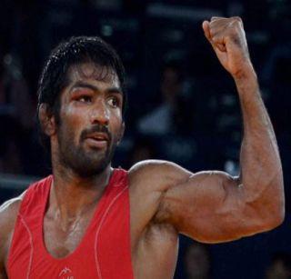Yogeshwar Dutt is not a silver, but a gold medal | योगेश्वर दत्तला रौप्य नाही तर सुवर्णपदक मिळण्याची शक्यता Yogeshwar Dutt is not a silver, but a gold medal | योगेश्वर दत्तला रौप्य नाही तर सुवर्णपदक मिळण्याची शक्यता