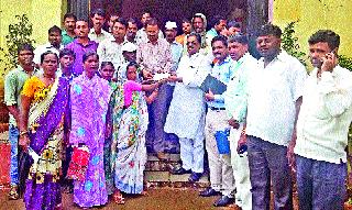 Help for the victims | नुकसानग्रस्तांना मदत Help for the victims | नुकसानग्रस्तांना मदत