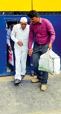 The prisoners got relief from the public in jail | कारागृहात लोकसहभागातून कैद्यांना मिळाला दिलासा