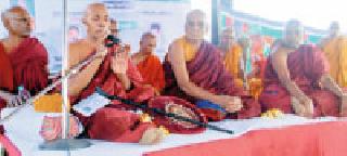 Friendship requirement for a happy life | सुखी जीवनासाठी मैत्रीची आवश्यकता Friendship requirement for a happy life | सुखी जीवनासाठी मैत्रीची आवश्यकता