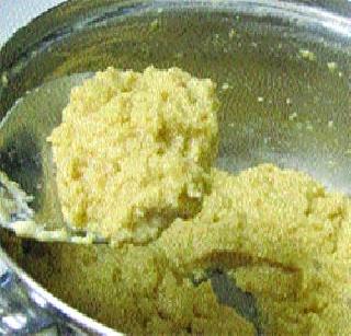 Thousands of fake pieces of cash were seized | साडेपाच हजार किलो नकली मावा जप्त Thousands of fake pieces of cash were seized | साडेपाच हजार किलो नकली मावा जप्त