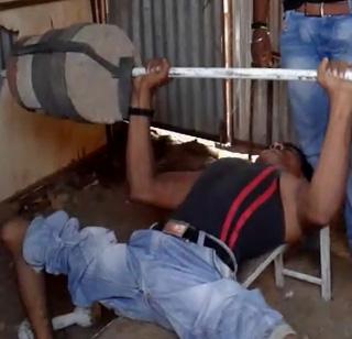 VIDEO - Lessons of Exercise 'Abduction' Abdul! | VIDEO - अपंग ‘अब्दुल’ देतोय व्यायामाचे धडे! VIDEO - Lessons of Exercise 'Abduction' Abdul! | VIDEO - अपंग ‘अब्दुल’ देतोय व्यायामाचे धडे!