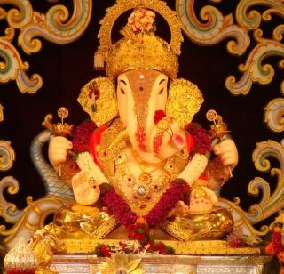 'Arrival of Mr. | जल्लोषात ‘श्रीं’चे आगमन