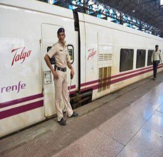 Delhi-Mumbai Tallgo train final test tomorrow | दिल्ली - मुंबई टॅल्गो ट्रेनची उद्या अंतिम चाचणी Delhi-Mumbai Tallgo train final test tomorrow | दिल्ली - मुंबई टॅल्गो ट्रेनची उद्या अंतिम चाचणी