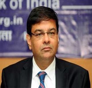 Urjit Patel was detained by the security guard on the gate | ऊर्जित पटेल यांना सुरक्षा रक्षकाने गेटवरच अडविले Urjit Patel was detained by the security guard on the gate | ऊर्जित पटेल यांना सुरक्षा रक्षकाने गेटवरच अडविले
