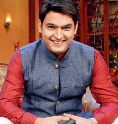 Kapil Sharma to get complaints from the public, do not please the Chief Minister! | कपिल शर्मा जनतेच्या तक्रारीपण मुख्यमंत्र्यांकडे पोचवा ना प्लीज! Kapil Sharma to get complaints from the public, do not please the Chief Minister! | कपिल शर्मा जनतेच्या तक्रारीपण मुख्यमंत्र्यांकडे पोचवा ना प्लीज!