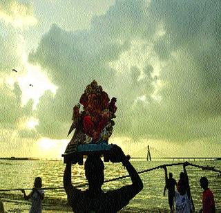 Thirty friends took immersion fat | तीस मित्रांनी घेतला विसर्जनाचा वसा