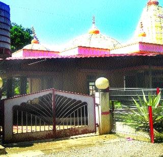 The Ganesh temple of Rampur is a symbol of social unity | रामपूरचे गणेश मंदिर सामाजिक ऐक्याचे प्रतीक