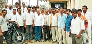 The power of six villages was cut off | सहा गावातील वीज कापली The power of six villages was cut off | सहा गावातील वीज कापली