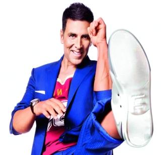 It is impossible to make 'Dhoni' for Akshay | अक्षयसाठी ‘धोनी’ साकारणे अशक्य It is impossible to make 'Dhoni' for Akshay | अक्षयसाठी ‘धोनी’ साकारणे अशक्य