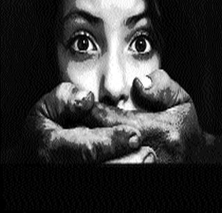 Superstition charluke chimukala? | अंधश्रद्धेतून चिमुकलीला चटके?