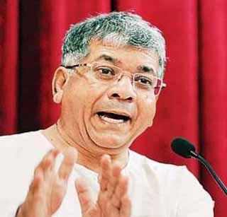 Do not remove samurai against Maratha morchas - Ambedkar | मराठा मोर्चांच्या विरोधात प्रतिमोर्चे काढू नका- आंबेडकर Do not remove samurai against Maratha morchas - Ambedkar | मराठा मोर्चांच्या विरोधात प्रतिमोर्चे काढू नका- आंबेडकर