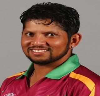 Sarwan will retire from international cricket | सरवन घेणार आंतरराष्ट्रीय क्रिकेटमधून निवृत्ती Sarwan will retire from international cricket | सरवन घेणार आंतरराष्ट्रीय क्रिकेटमधून निवृत्ती
