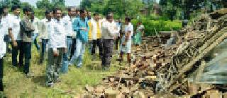 MLA Kelly Damages Surveillance | आमदारानी केली नुकसानीची पाहणी MLA Kelly Damages Surveillance | आमदारानी केली नुकसानीची पाहणी