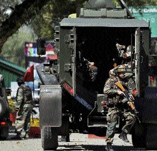 Pakistan's arms to the perpetrators | हल्लेखोरांकडे पाकची शस्त्रास्त्रे