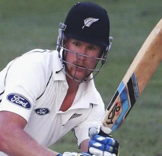 New Zealand beat New Zealand before the first Test | पहिल्या कसोटीसामन्यापुर्वी न्यूझीलंडला धक्का, नीशाम कानपूर कसोटीतून आऊट New Zealand beat New Zealand before the first Test | पहिल्या कसोटीसामन्यापुर्वी न्यूझीलंडला धक्का, नीशाम कानपूर कसोटीतून आऊट