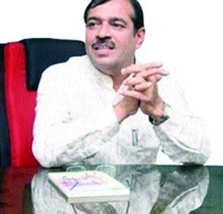 Deafness of leadership led to malnutrition - Pundit | कुपोषणाला नेतृत्वाची बधिरता कारणीभूत -पंडित Deafness of leadership led to malnutrition - Pundit | कुपोषणाला नेतृत्वाची बधिरता कारणीभूत -पंडित