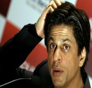 With Shah Rukh Khan's fans? Video viral on social media | शाहरूख खानची चाहत्यासोबत बाचाबाची? सोशल मीडियावर व्हिडीओ व्हायरल