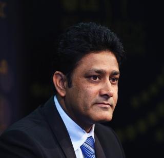 Indian cricketer: Anil Kumble | भारतीय खेळपटया वळण घेणाऱ्या - अनिल कुंबळे Indian cricketer: Anil Kumble | भारतीय खेळपटया वळण घेणाऱ्या - अनिल कुंबळे