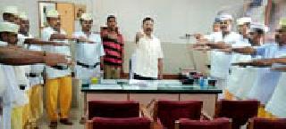 Prison, electricity, water conservation | कारागृहात वीज,पाणी बचतीचा संकल्प