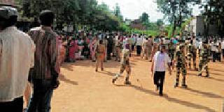 The choice of the post of president in a police constable | पोलीस बंदोबस्तात तंटामुक्त अध्यक्षपदाची निवड