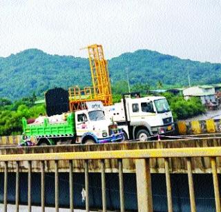 Structural audit of Varasave bridge completed | वरसावे पुलाचे स्ट्रक्चरल आॅडिट पूर्ण Structural audit of Varasave bridge completed | वरसावे पुलाचे स्ट्रक्चरल आॅडिट पूर्ण