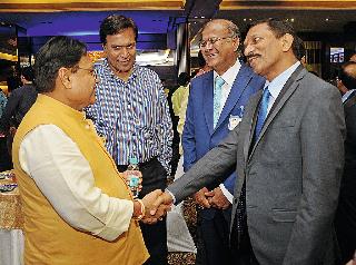 Vidarbha Industries Association (VIA) 53rd anniversary celebration of Vidarbha entrepreneur's leading organization | विदर्भातील उद्योजकांची आघाडीची संस्था विदर्भ इंडस्ट्रीज असोसिएशनचा (व्हीआयए) ५३ वा वर्धापन दिन सोहळा