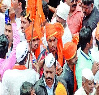 Traffic flow due to the net configuration | नेटक्या संयोजनामुळे वाहतूक प्रवाही