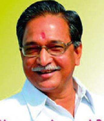 Blame the peasants seven times | शेतकऱ्यांचा सातबारा कोरा करा