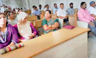 Nonproliferation on NP Vice President and CBSE Chairman | न.प.उपाध्यक्ष व कृउबा सभापतीवरील अविश्वास बारगळला